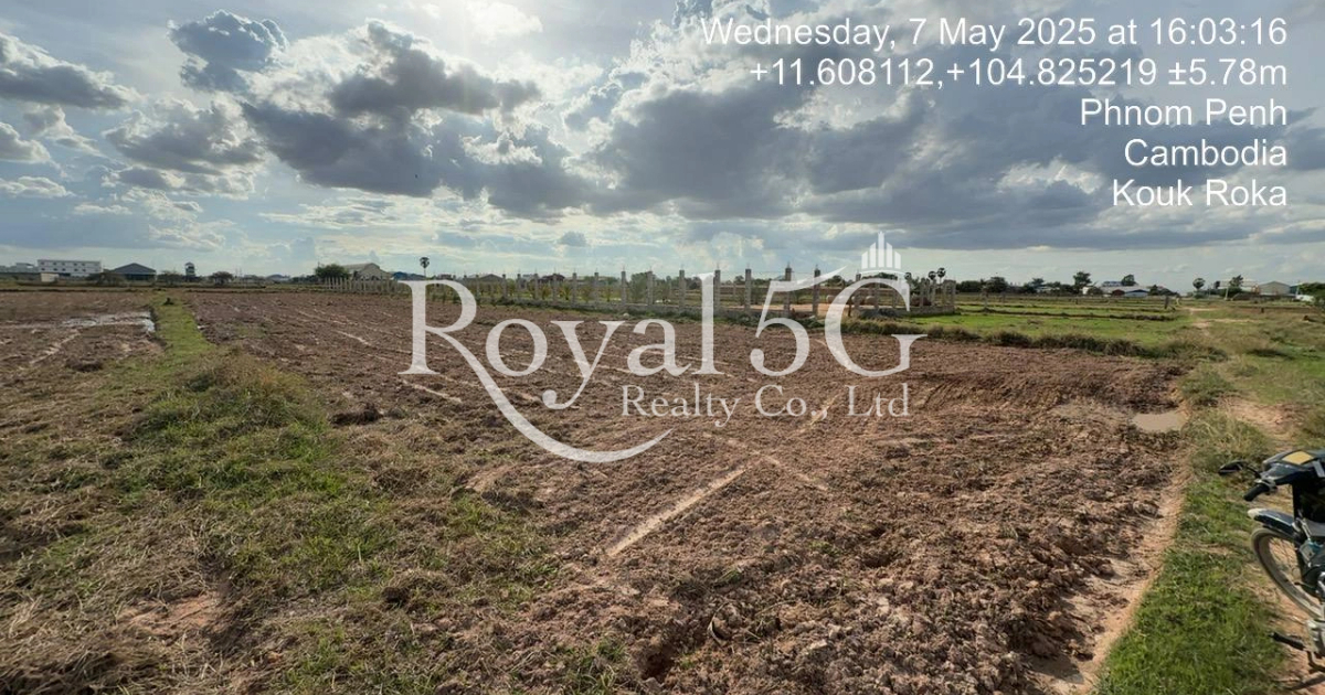 ដីសម្រាប់ជួលនៅជិតផ្លូវទំនប់កប់ស្រូវ