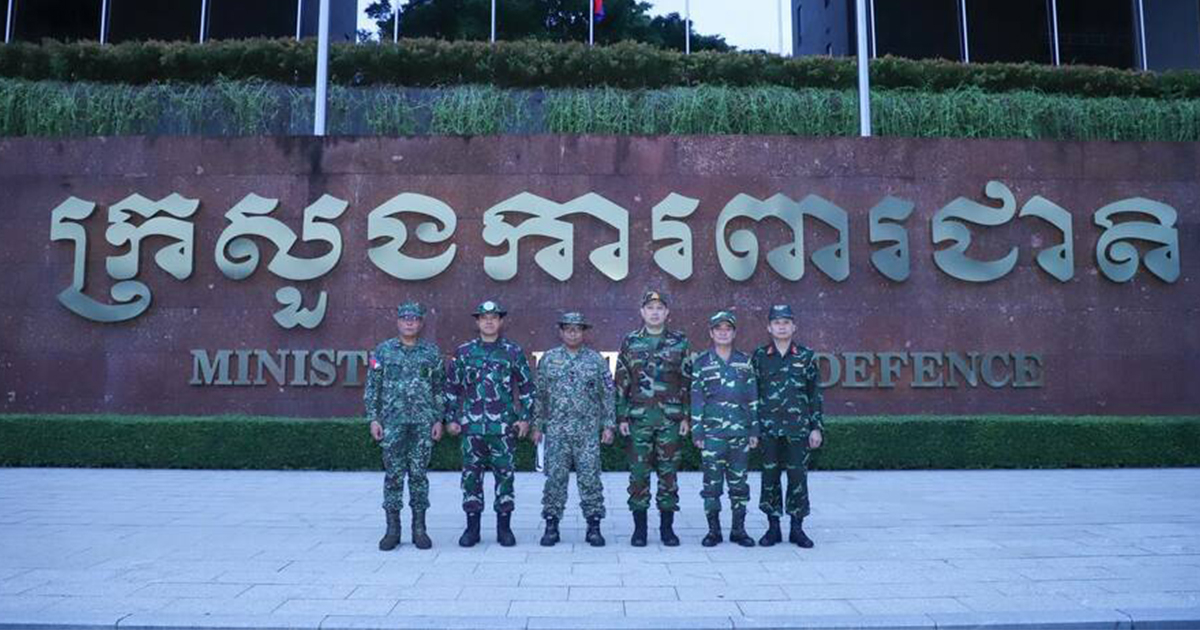 ក្រុមអ្នកសង្កេតការណ៍អន្តរកាល (IOT) ចំនួនប្រទេស៥ប្រទេស ...