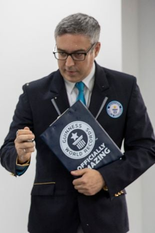 https://s9.kh1.co/__image/w=310,h=465,q=100/3f/3f59e42786f2c1e735941965609800e192f6f642.jpg