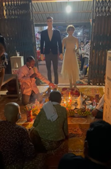 ពិធីរៀបការជូនដល់វិញ្ញាណបុរសដែលបានស្លាប់