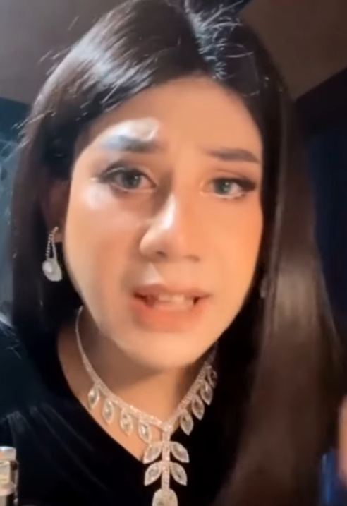 គ្រូ វង្ស មុនីរយដាវ សាវឌី 