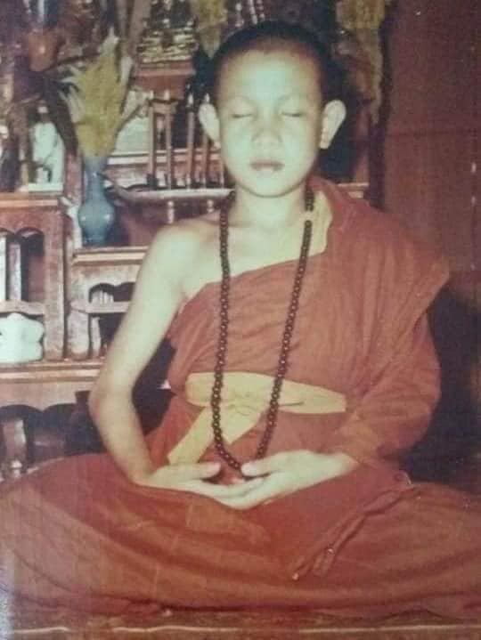 Photo Credit : စာပေ အလင်း ရောင်