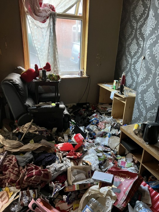 ទិដ្ឋភាពក្នុងផ្ទះ