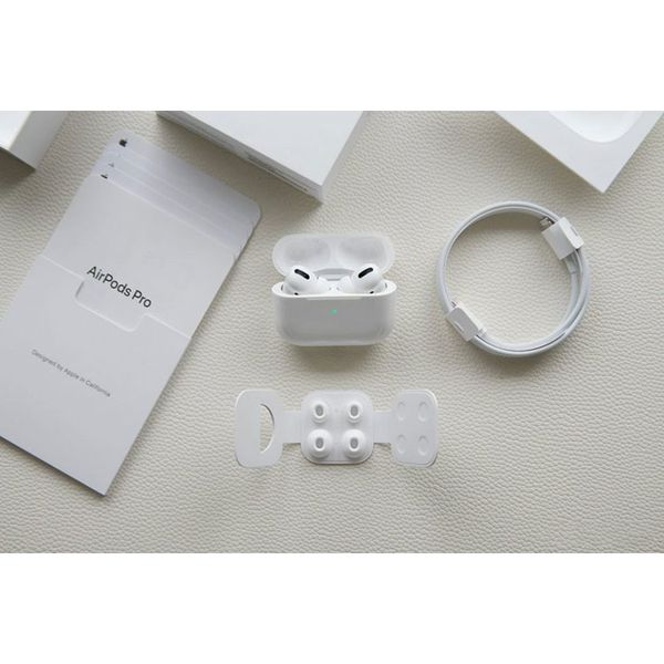 Airpod Pro What Does It Mean When Airpods Are Orange Your Airpods