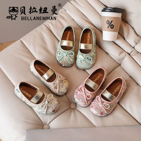Girls' single shoes 2024 autumn new retro Chinese style embroidered dance  shoes children's bow slip-on princess shoes