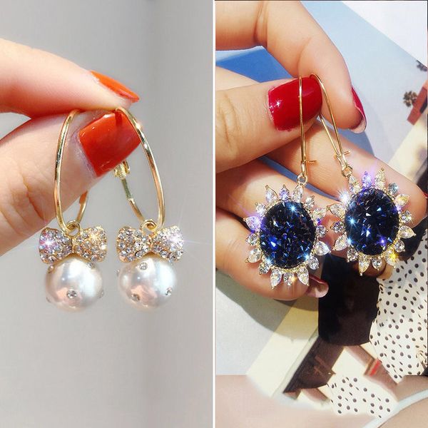 [Two Pairs] Super Flash Earrings Female Temperament Personality Wild ...
