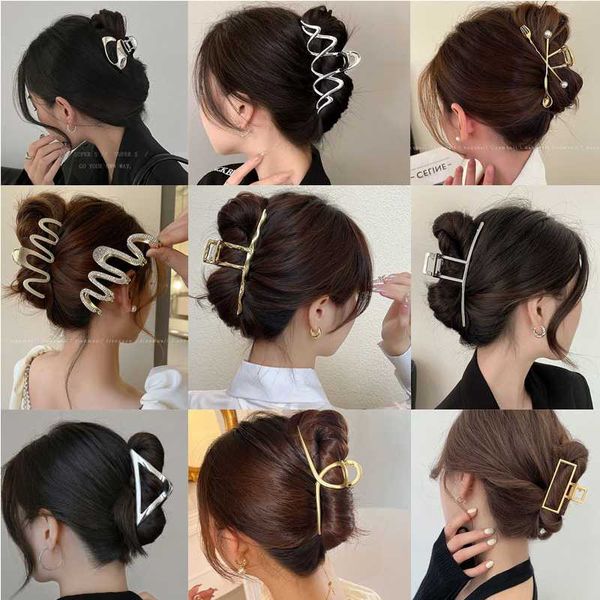 Women Metal Hair Claw Clips for Thick Heavy Hair, Non-Slip Hair Catch  Barrette Jaw Clamp Fashion Hair Styling Accessories for girls