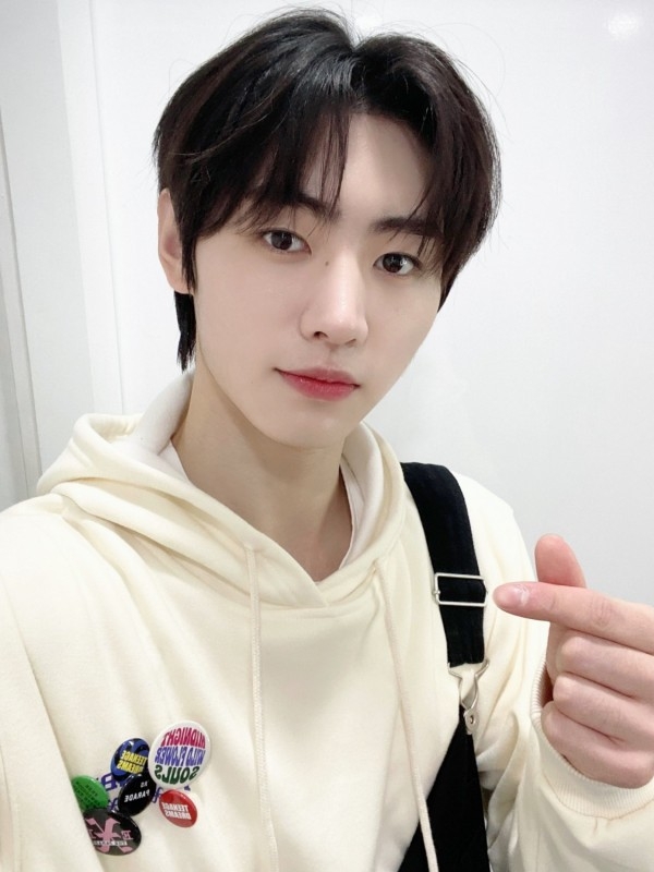 Sunghoon 