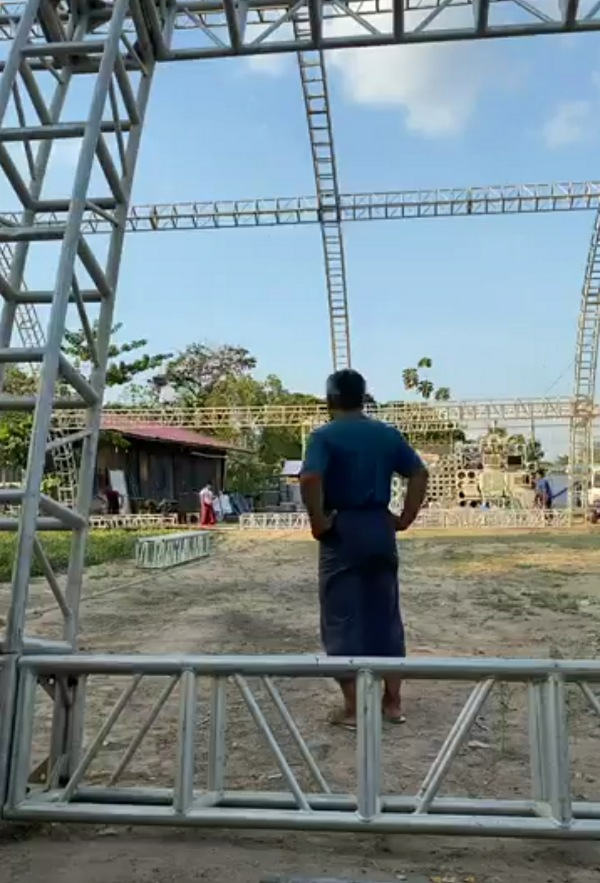 Photo Credit - Phoe Chit fb account