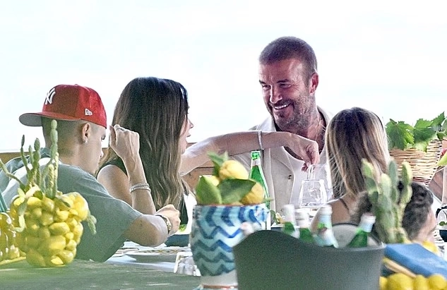 David Beckham និងភរិយា 