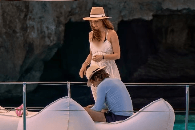 Tom Cruise និង Ana de Armas
