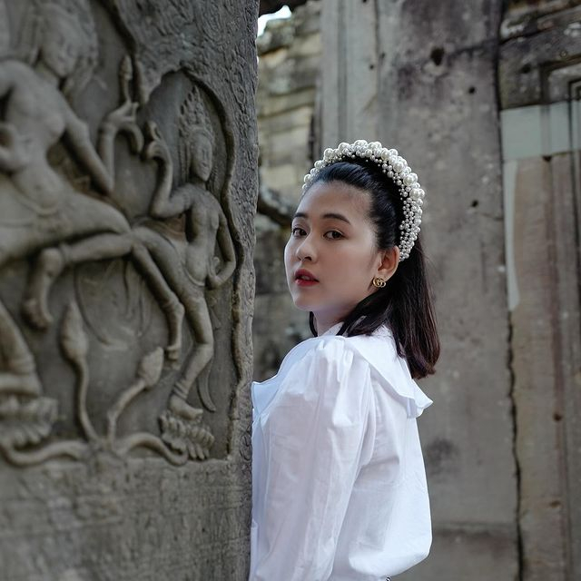 កញ្ញា ពេជ្រ សូលីកា