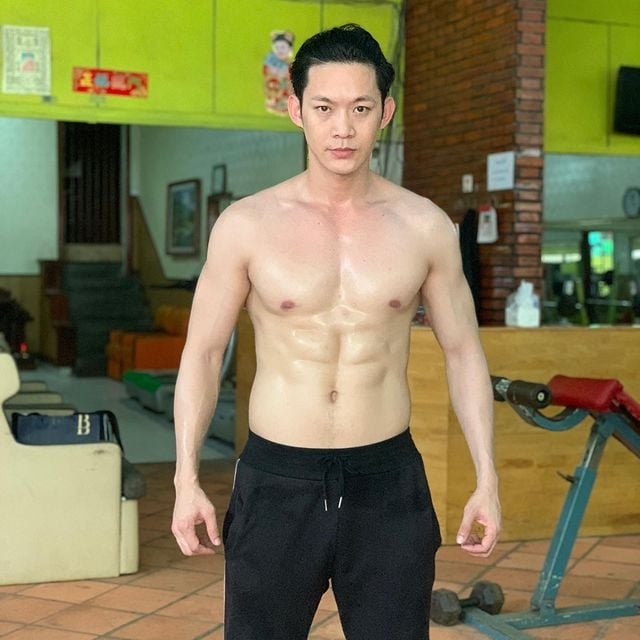 លោក សេងមង្គល