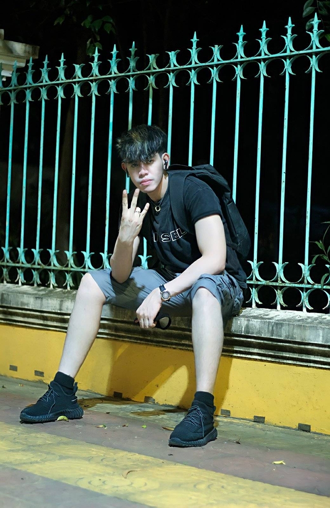 Yuro Mong