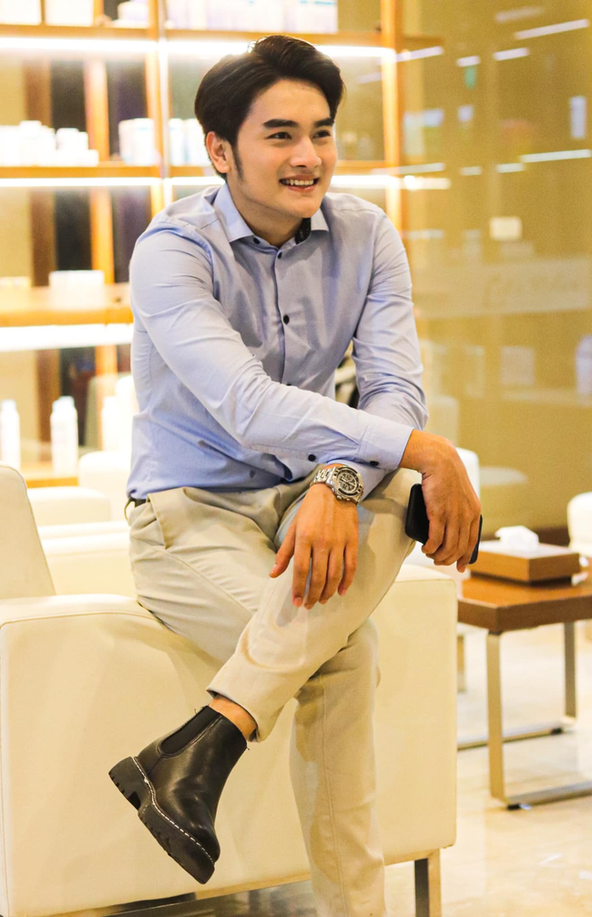 Photo Credit : MinPhone Myat's IG Acc