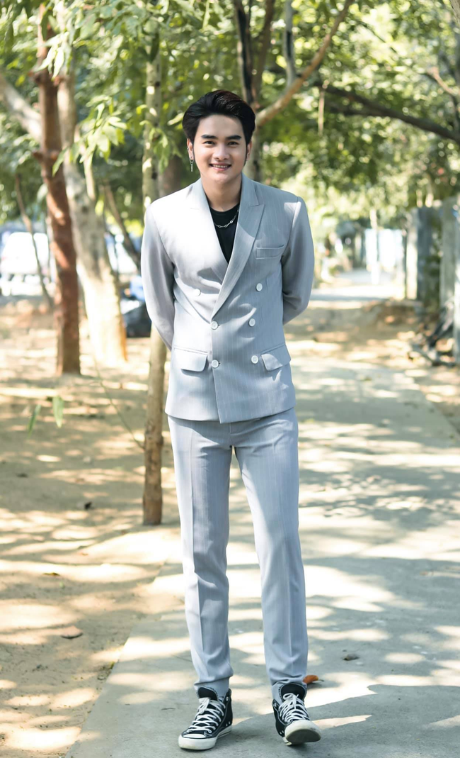 Photo Credit : MinPhone Myat's IG Acc