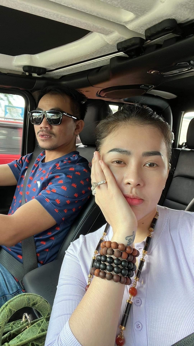 ពូចក់និង ភរិយា