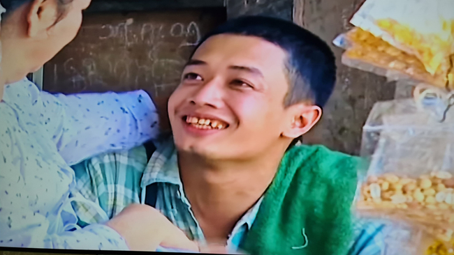  Photo Credit : ကိုနန္ဒ ထောပတ်ထမင်း's Facebook Acc 