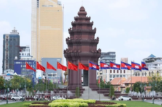 https://s9.kh1.co/__image/w=650,h=430,q=100/e4/e49644c1c90ea9c702099d3b1e0f784f4bd2d8c5.jpg