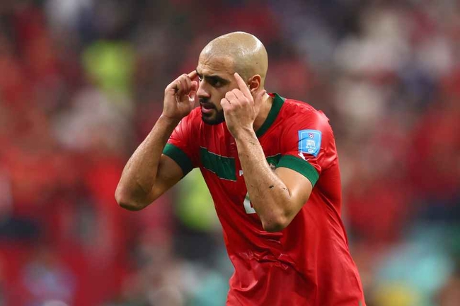 កីឡាករ Sofyan Amrabat