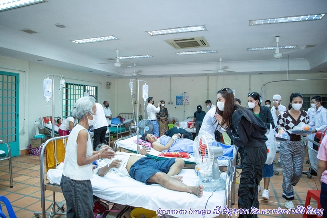 សកម្មភាពរបស់ ពេជ្រ វត្តីសារ៉ាវឌ្ឍី