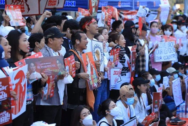 Photo Credit: Thazin Htoo Myint ' s Facebook Acc