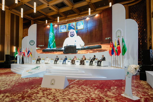 រូបភាពឯកឧត្តម Sheikh Dr. Abdullatif bin Abdulaziz Al Al-Sheikh