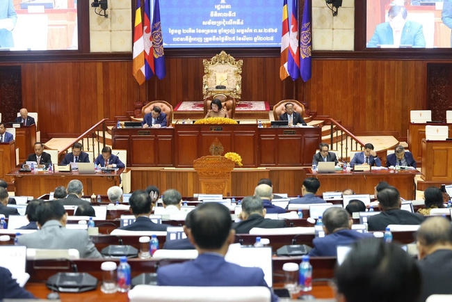 https://s9.kh1.co/__image/w=650,h=434,q=100/b6/b6ca4fc798419a4f3e23b812b0b5c939a88bf2fb.jpg