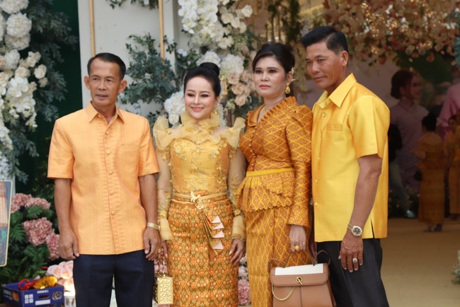 https://s9.kh1.co/__image/w=650,h=434,q=100/b8/b835e25522f1ddc730e14e3460761dcf0f76a1d9.jpg