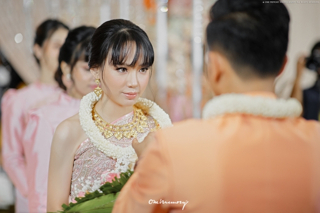 លីកា និងស្វាមី