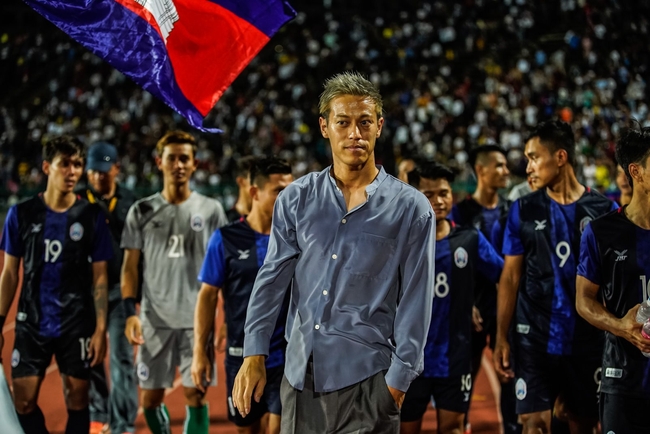 លោក&nbsp;Keisuke Honda