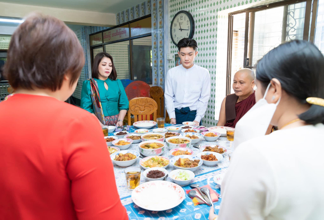 Photo Credit: Khin Zar Kyi Kyaw’s FB Acc