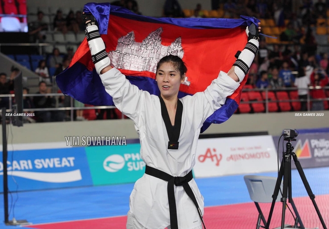 កីឡាការិនី ស៊ន សៀវមុី