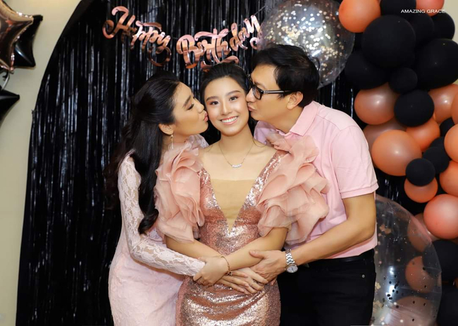 Photo credit-Khine Thin KYI's Facebook page