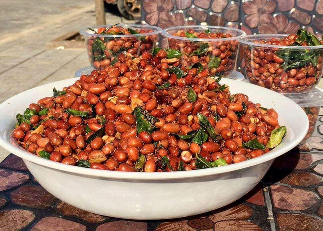 សណ្ដែកដីបំពង