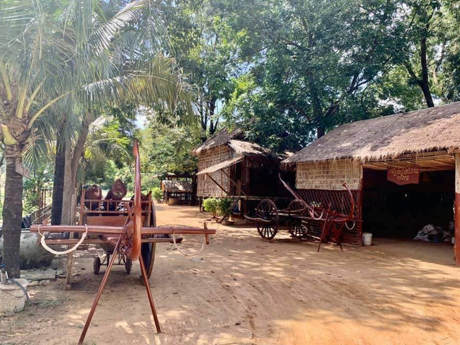 ទិដ្ឋភាពនៅក្នុងភូមិវប្បធម៌កម្ពុជា