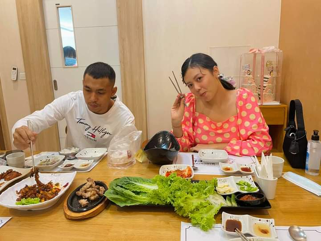 Photo Credit-Htoo Khant's FB Acc