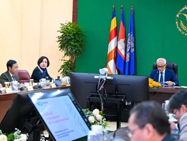 https://s9.kh1.co/__image/w=650,h=488,q=100/6a/6a8f0368d003abc74bf348793237353b0b26b878.jpg