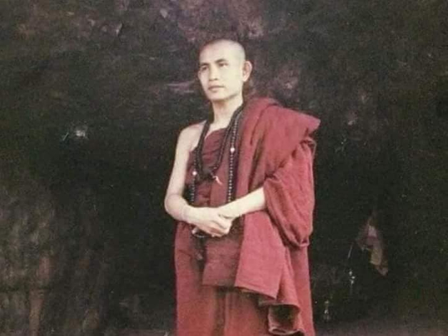 Photo Credit : စာပေ အလင်း ရောင်