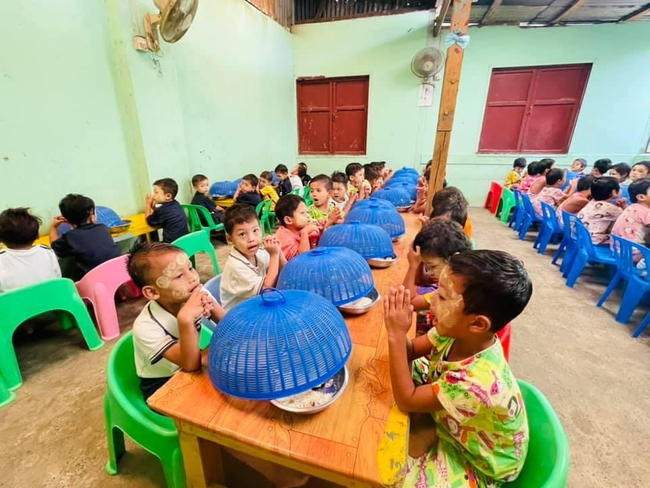 Photo Credit:YGW ပရဟိတမိဘမဲ့ကျောင်း Fb page