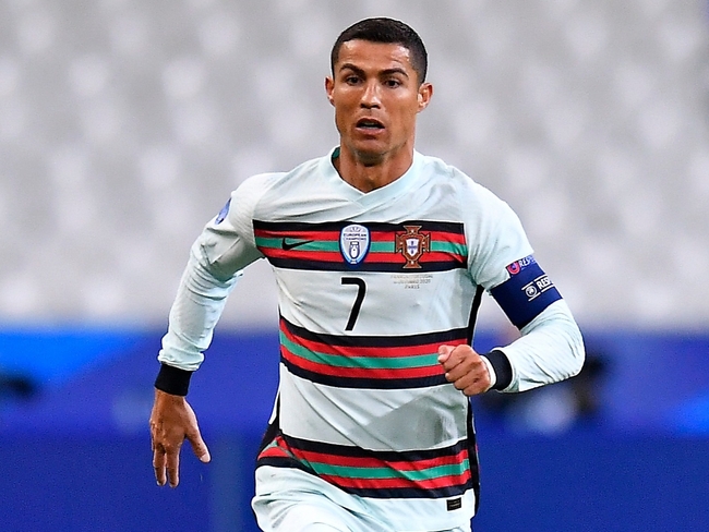 កីឡាករ Cristiano Ronaldo