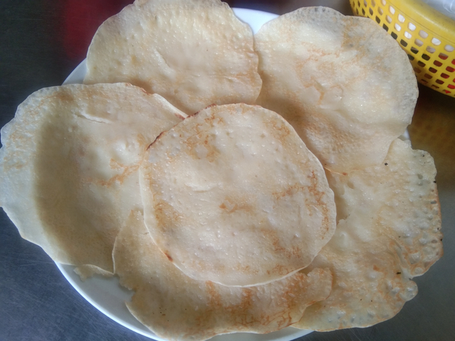 នំអំបែង