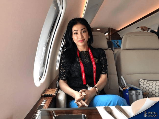  លោកជំទាវ ស្រីតូច ចំណាន
