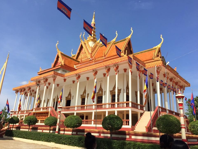 វិហារសសរមួយរយ