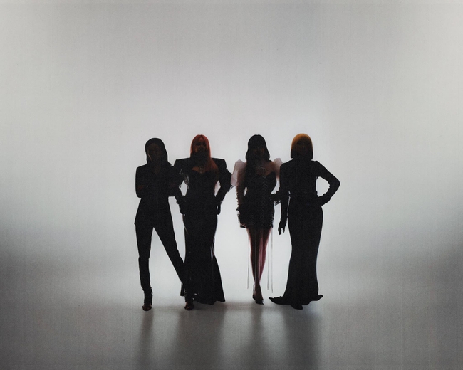 2NE1