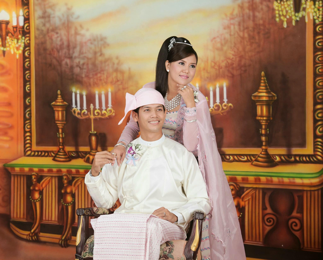 Photo Credit - Nyi Nanda's Fb Acc