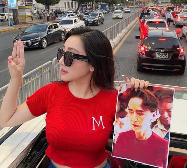 Photo Credit:Hsu Eaint San’s Facebook acc