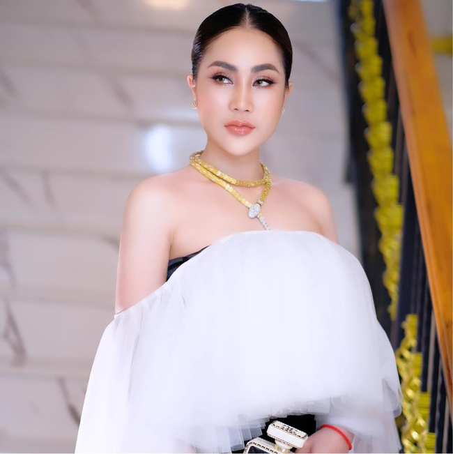 យាយសួយ 