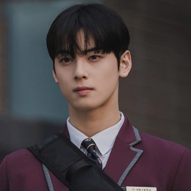 Photo Credit: Cha Eun Woo Fans