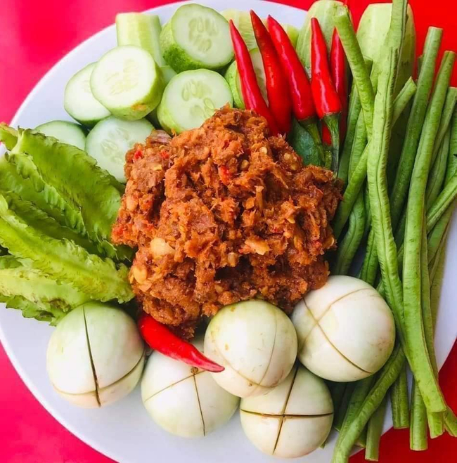 បុកកន្ទុយហេះ